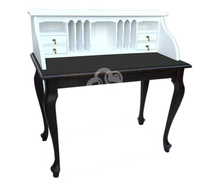 designerskie biurko z drewna